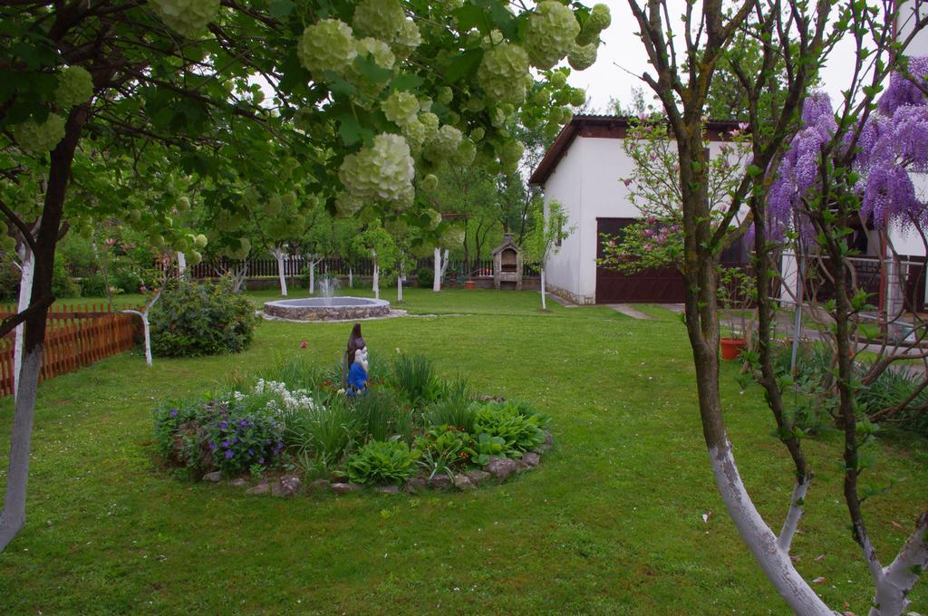 Apartment Tomy Slunj Oda fotoğraf